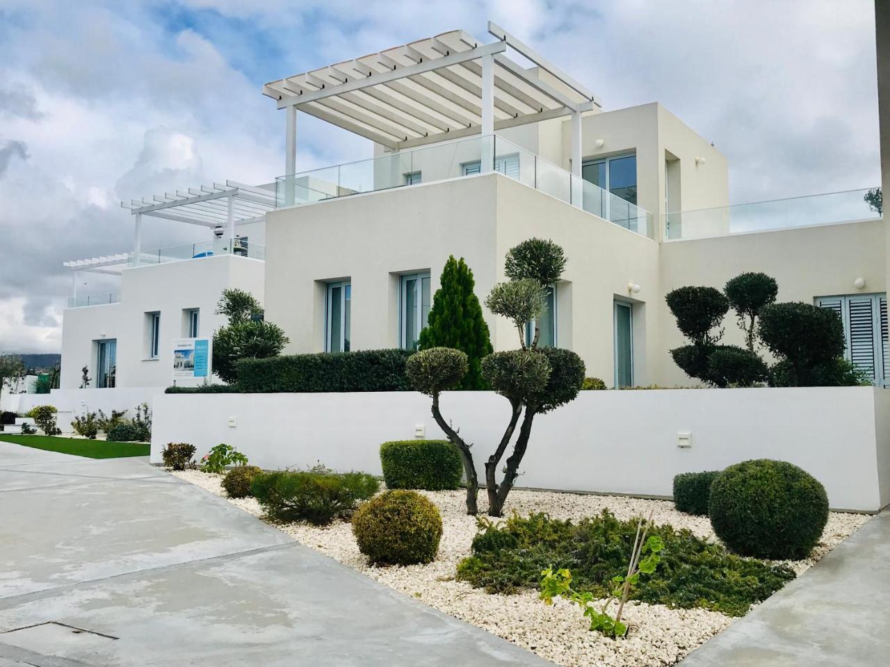 Wavebreeze Villas Paphos Exterior foto