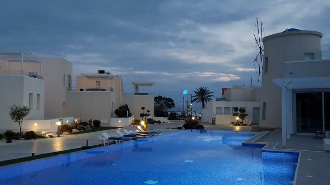 Wavebreeze Villas Paphos Exterior foto
